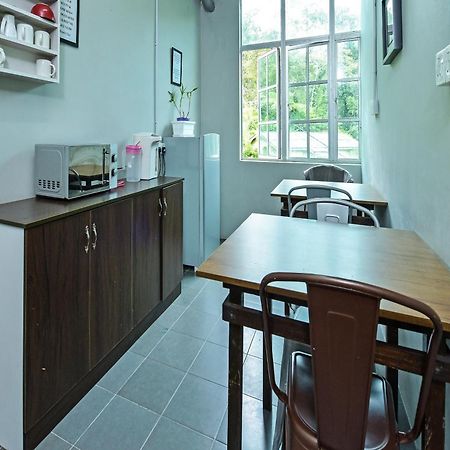 Spot On 90449 Bed Station Guest House Dormitory Cameron Highlands Exterior foto